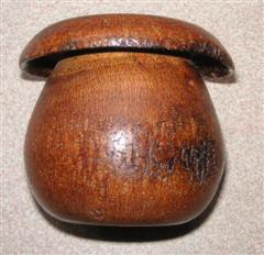 Palm pot by Pat Hughes